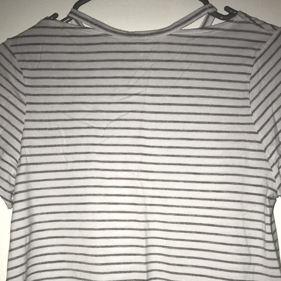 Lululemon Cropped Shirt - Picture 2 of 3